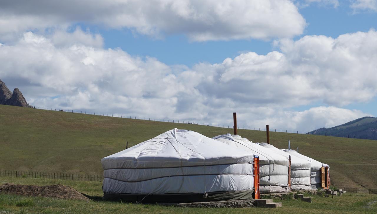 My Mongolia Eco Ger Camp Hotell Nalayh Exteriör bild